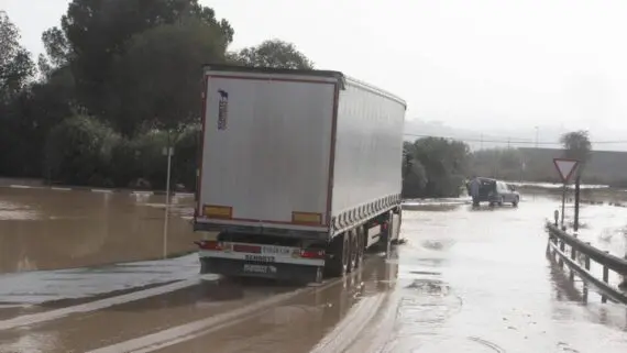 Condução segura sob DANA e chuva forte