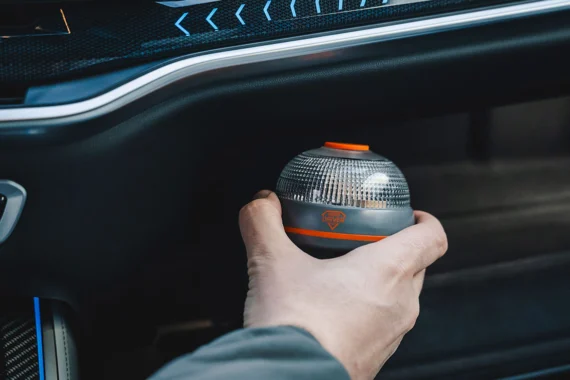 V16 verbunden und geolokalisiert Licht Held Treiber LED IoT Vodafone