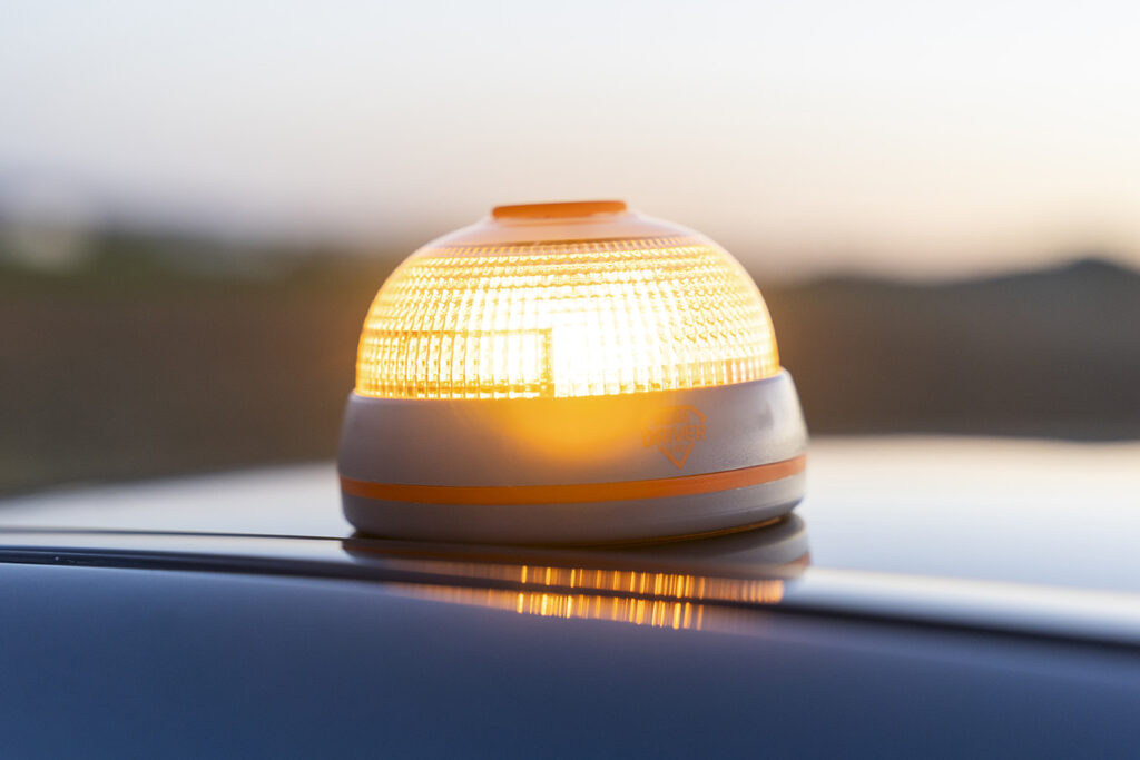 luz V16 conectada y geolocalizada hero driver led iot vodafone